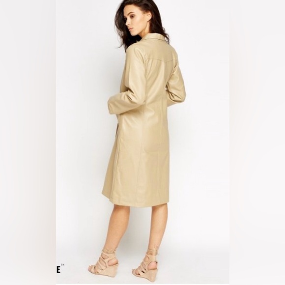 misty harbor Jackets & Blazers - VINTAGE Stylish Tan Trench Rain Cost …205-Hanger